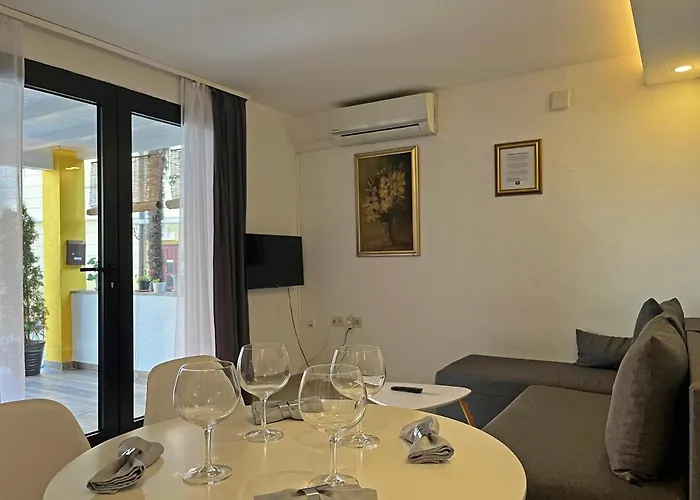 Center Ziric * أوباتيا